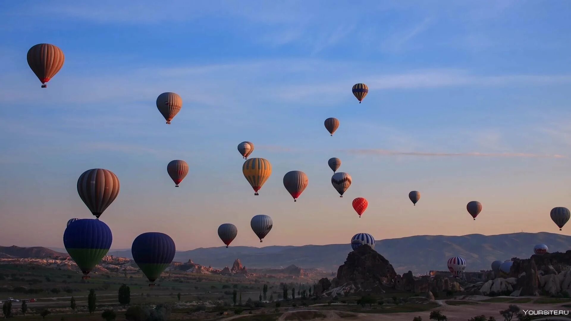 Шары в Турции Каппадокия. Каппадокия полет. Воздушный шар Каппадокия. Воздушные шары в небе.