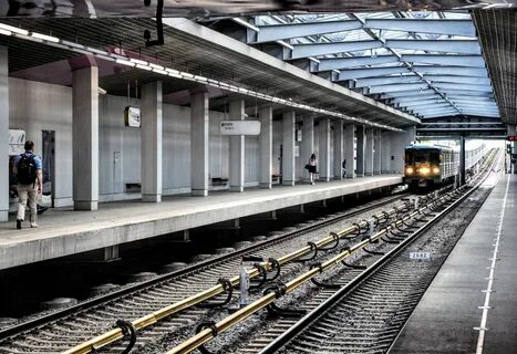 Технопарк метро