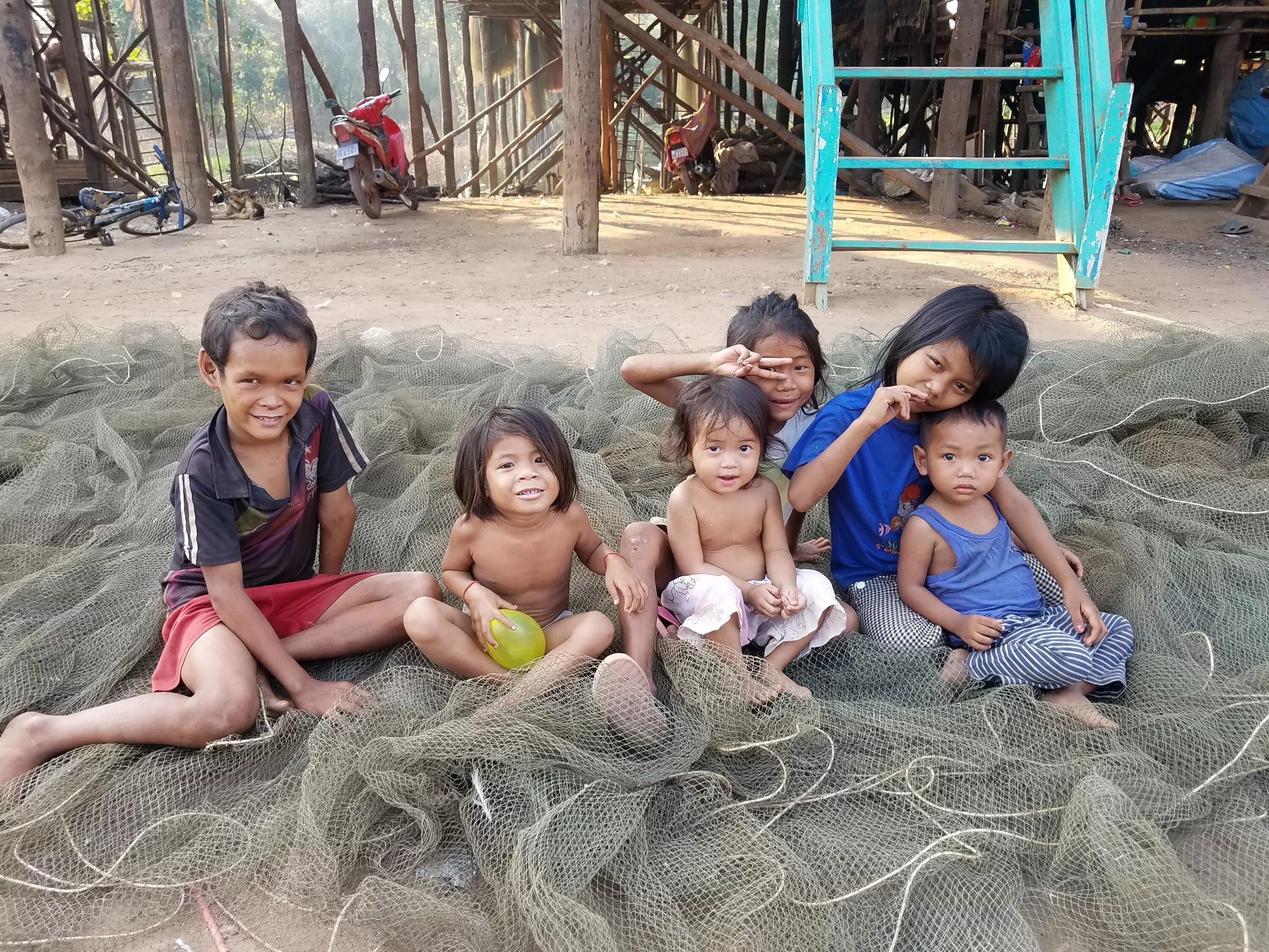 Children village live. Камбоджа детский сад. Торговля детьми Камбоджа. Бедные камбоджийские дети. Торговля детьми.