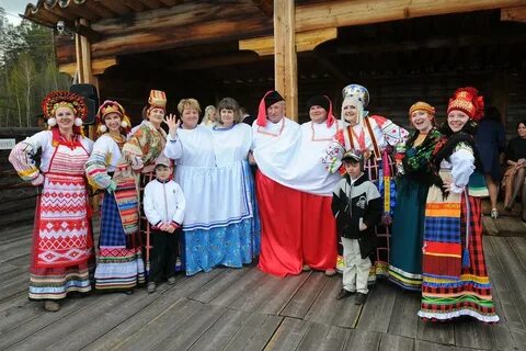 Ансамбль праздник