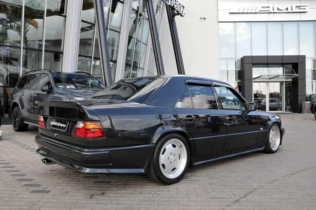 3 4 124. 7л, 1. Мерседес 124 4matic. 1450. Panasonic nn-gt337m.