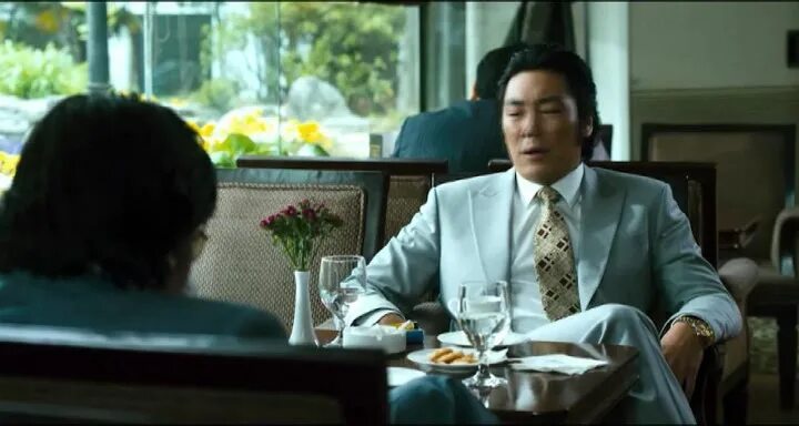 Безымянный гангстер 2011. Безымянный гангстер фильм корея. корейский фильмы про гангстеров и любви. гангстер попортил ребенка фильм корейский. женщины гангстеры китай фильм.