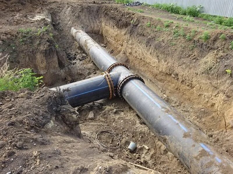 Водозабор на реке. Водоподъем шахты. Шахтинский водоканал. Вода город шахты. Трубопровод в шахте.