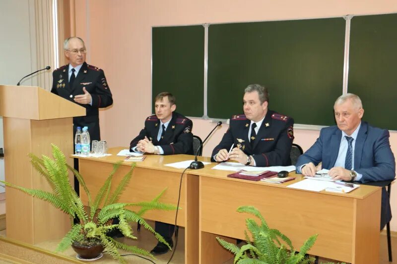 Адъюнкт аспирант. Адъюнкт аспирант. Адъюнктура академии управления мвд. Адъюнкт академии управления мвд. Институт мвд адъюнктура.