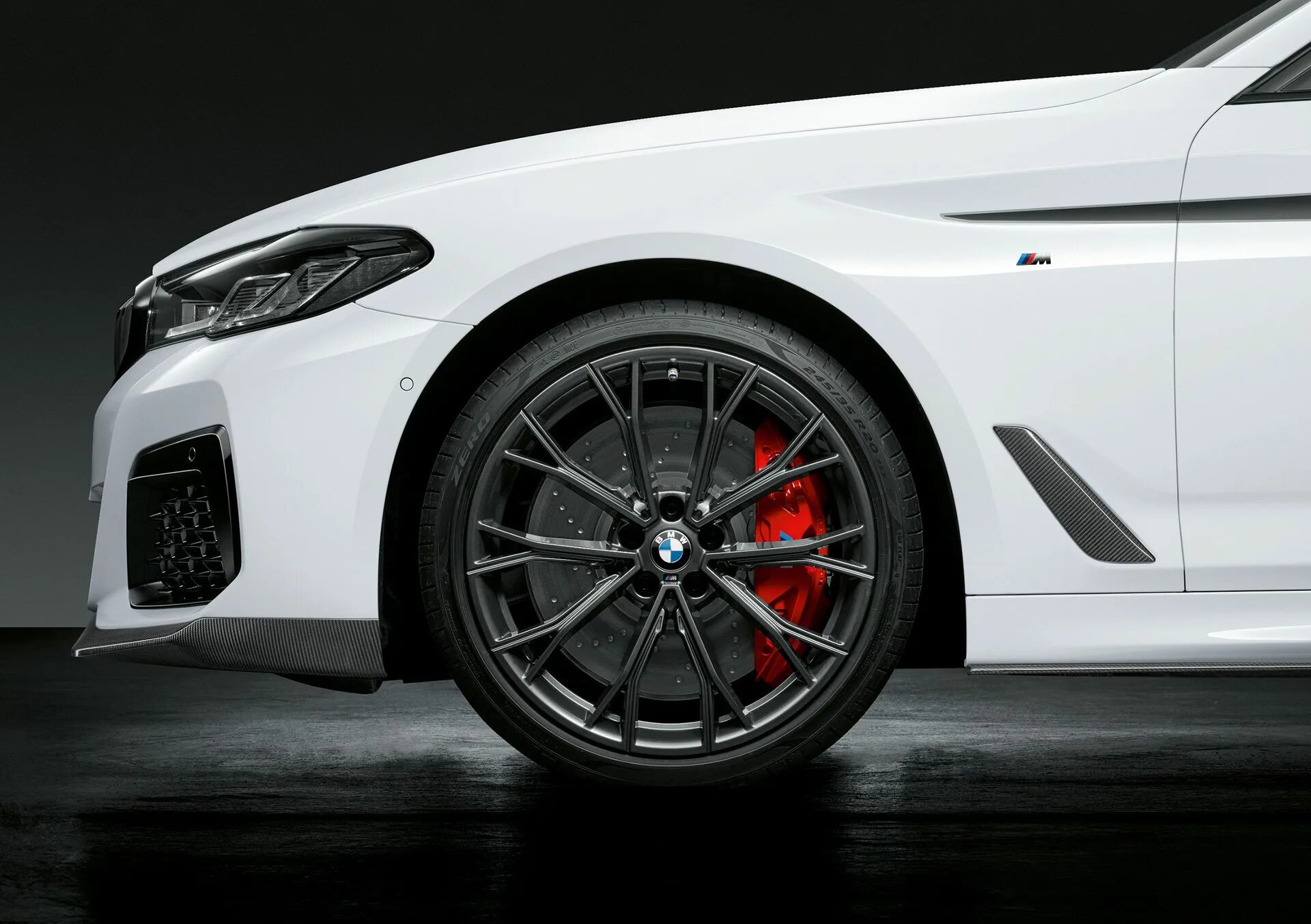 БМВ м5 перфоманс 2020. БМВ 5 M Performance g30. BMW Multi spoke 732 m. BMW g30 m Performance. М5 перфоманс