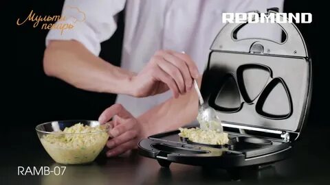 Оладьи в мультипекаре