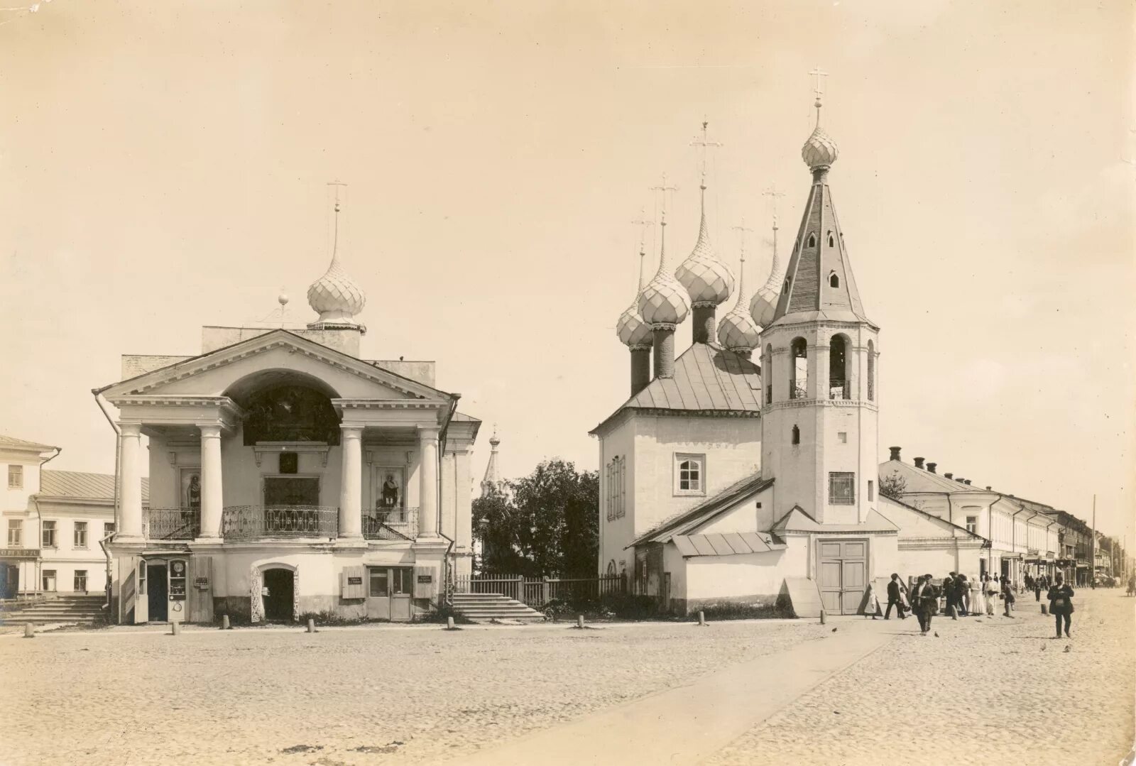 Александров начало 20 века. Георгиевская Церковь Кострома. Воскресенская и Георгиевская Церковь Кострома. Воскресенская и Георгиевская церкви на площадке Кострома. Георгиевская Церковь на площадке Кострома.