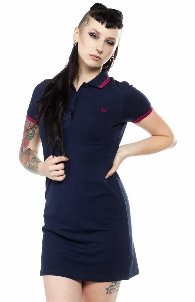 Платье перри. Платье fred perry. платье поло fred perry. fred perry платье женское.