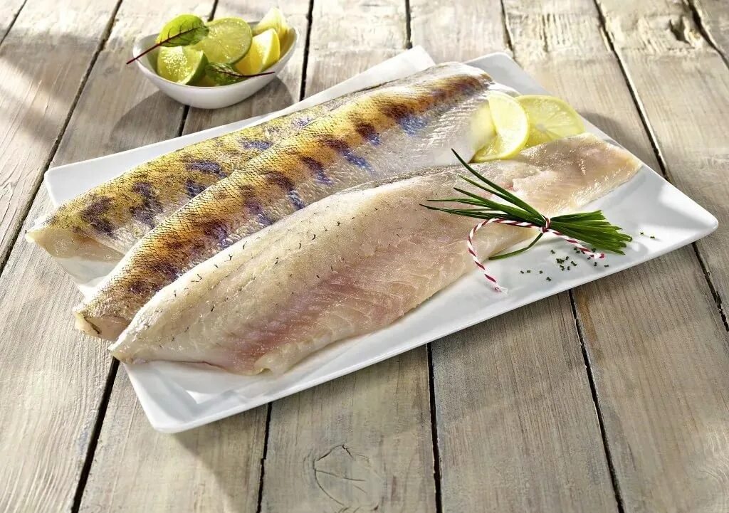 Судак филе на коже. Филе судака на коже. Судак рыба филе. Судак филе на коже. Филе судака (замороженное).