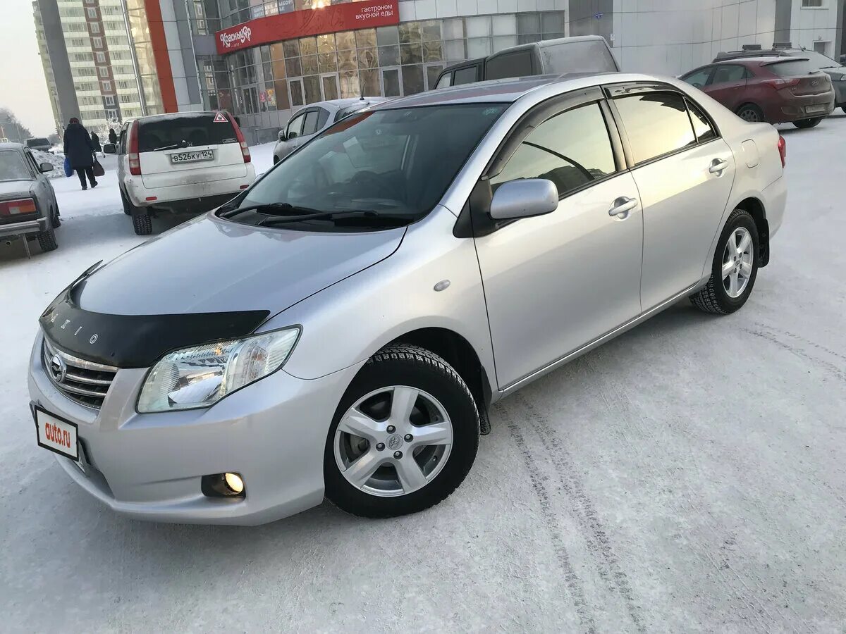 Продаже тойота аксио. Тойота Королла 2010 серебристая. Тойота Королла Аксио. Toyota Axio 2010. Королла Аксио 2010.