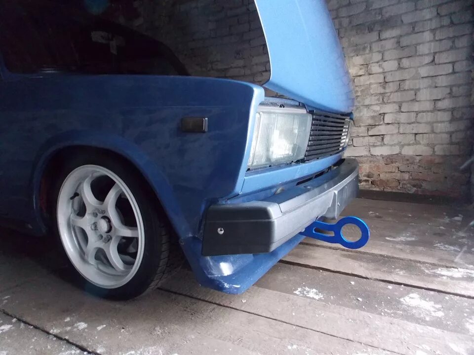 Буксировочная петля ваз. Буксировочная петля ваз. Буксировочная петля ваз 2107. Передний буксировочный крюк ваз 2107. Буксировочная петля ваз.