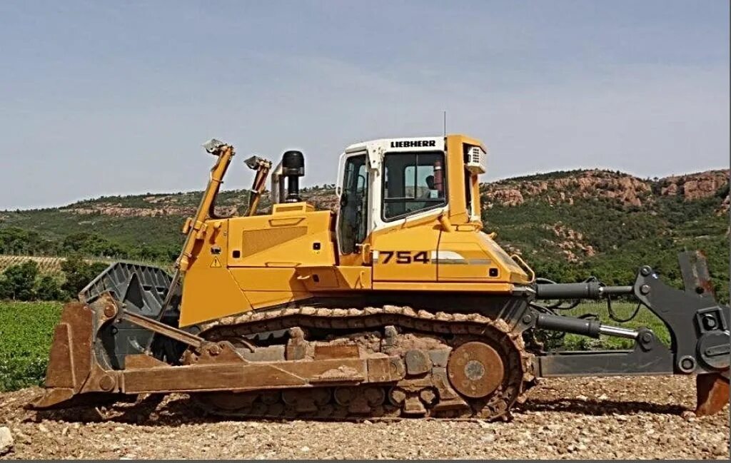 Бульдозер Либхер 754. Liebherr PR 764. Liebherr PR 754. Бульдозер Liebherr PR 764.