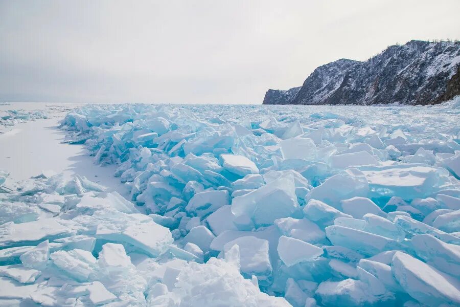 Ледовое море. Торосы Северного Ледовитого океана. Торосы Охотского моря. Торосы в Арктике. Торосы Карское море.