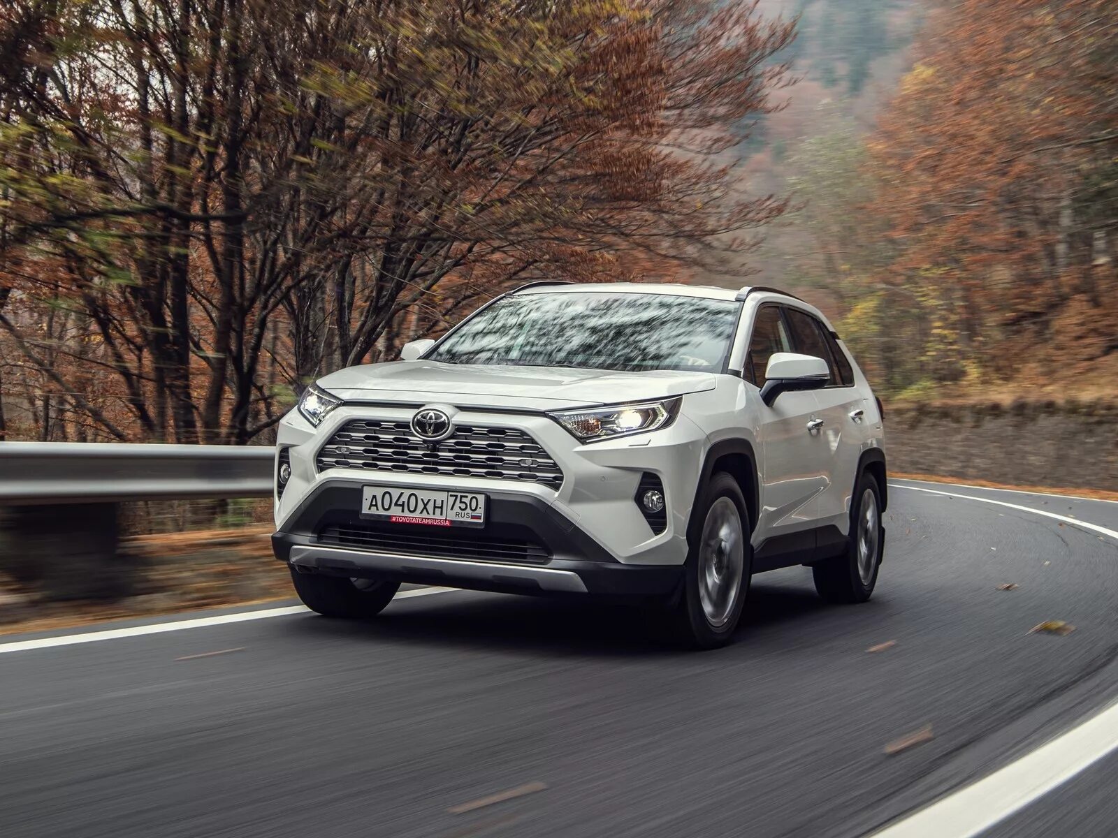 Rav4. Новый тойота рав 4 2019. Тойота рав 4 новая. Toyota rav4 2019. Новые модели тойота рав 4.