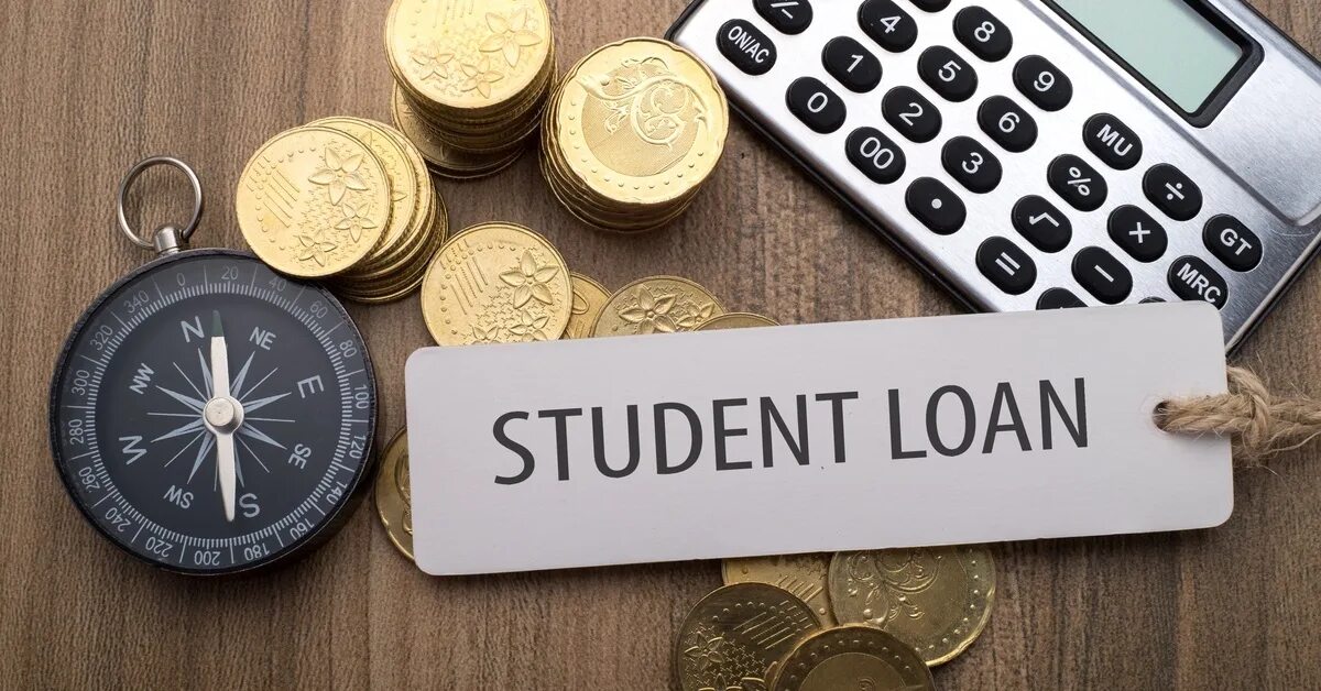 Student loan. Студент платит деньги. Зарубежные стипендианты. Student loan debt background. Student's loans