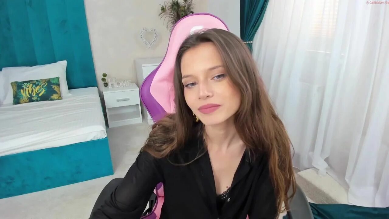 Алиса маковеева [alicemo]. Алиса прохождение игры. Mk ays косплейщица. Игра про алису в стране чудес хоррор. Alica записи.
