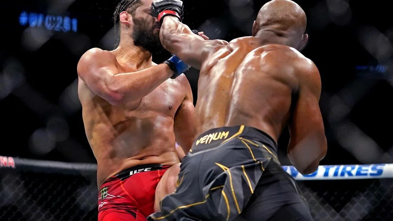 Базар нокаут. UFC 251 Камару Усман Хорхе Масвидал. Боец UFC Хорхе Масвидаль.