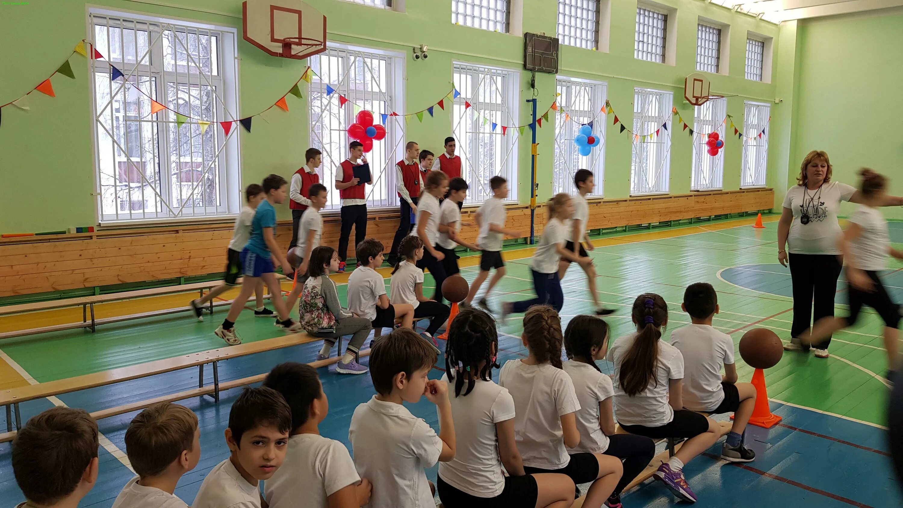 Кавказский бульвар 3/2. Школа 904 корпус 13. Школа 904 корпус 1. Школа 904 кавказский бульвар. Школа 904 бехтерева.