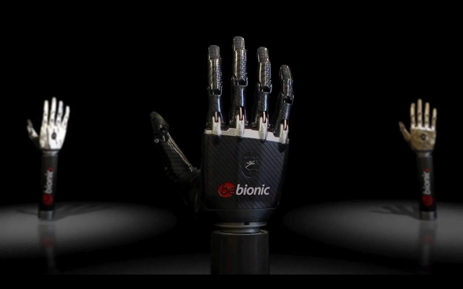 Touch bionics i-limb. Рука робота белая. Montagem bionics especial 2. Биопротезы. Бионический протез кисти.