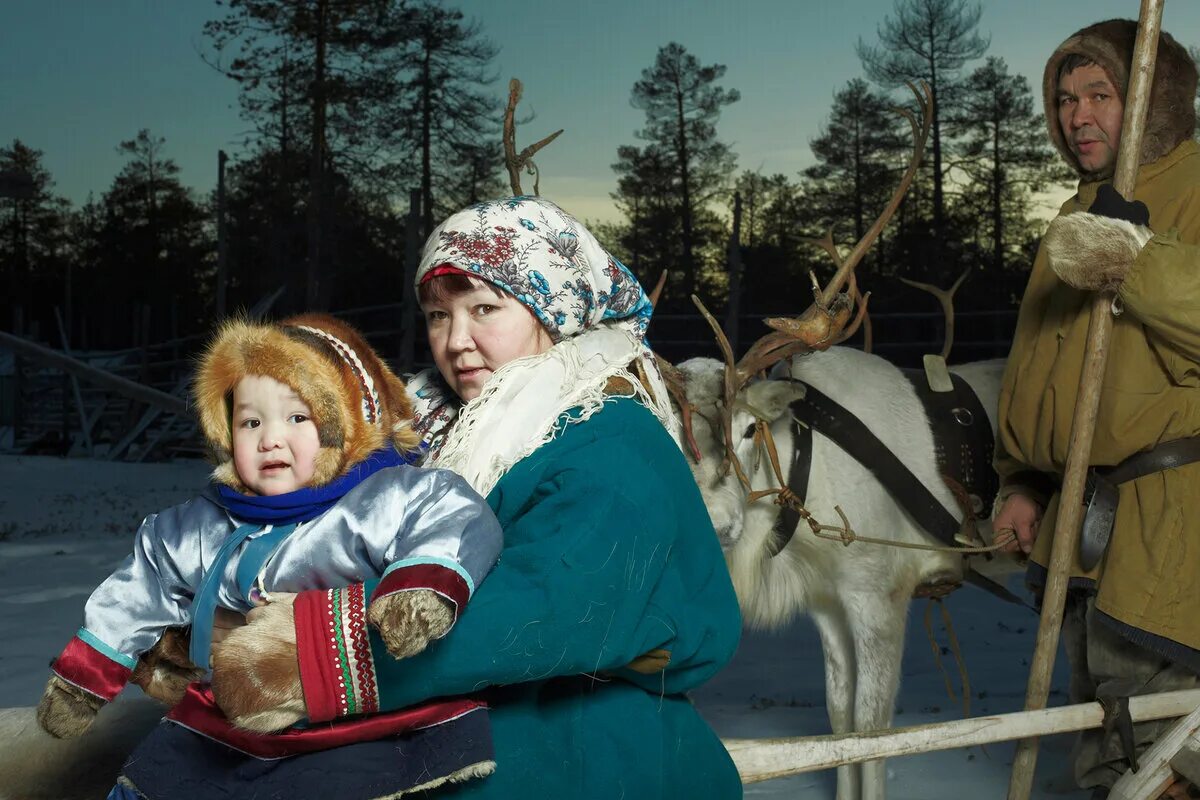 Ханты и манси. Ханты манси народ. Ханты манси люди. Ханты Мансийский автономный округ Ханты манси.