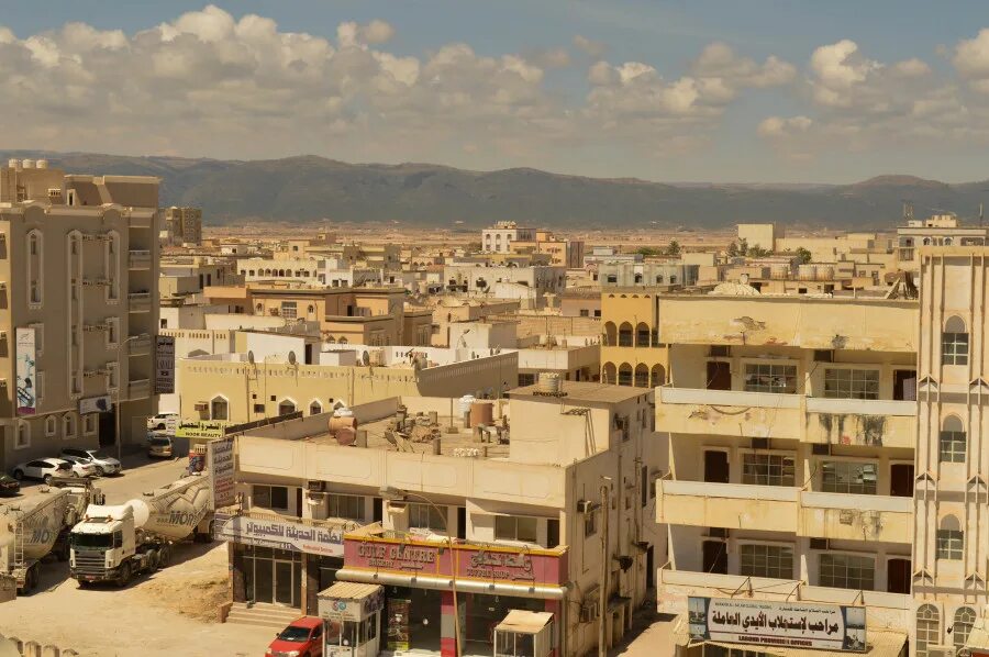 Город Салала Оман. Salalah Oman достопримечательности. Салала достопримечательности. Салала улицы.