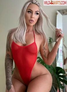 Hot photo 12 of nude Bri Joy. 
