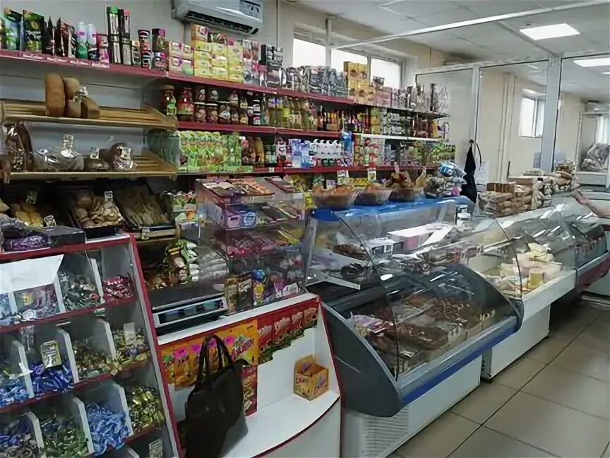 Готовое зао. Аренда магазина московский. Японские товары минусинск. Аренда продуктового магазина в москве от собственника. Магазин натуральных сладостей.