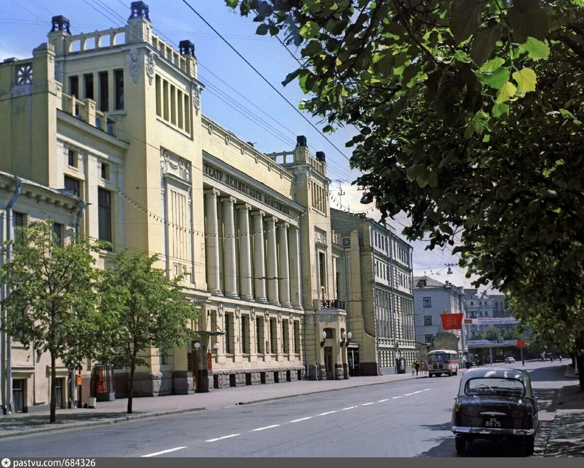 Московский театр имени Ленинского Комсомола. Театр Ленком Москва. Театр Ленком малая Дмитровка. Москва театр "Ленком" здание. Государственный театр ленком