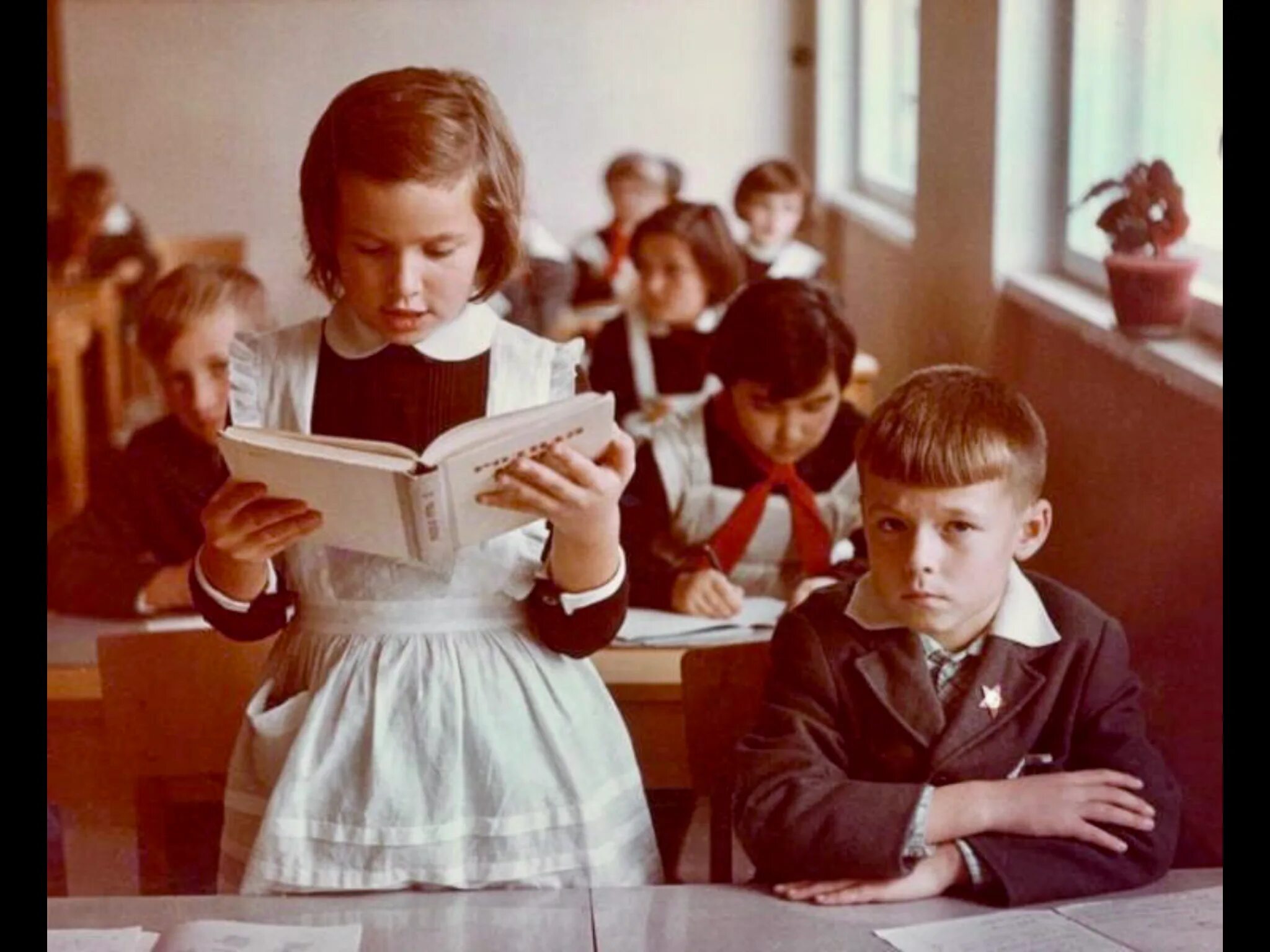 Советские школьники. Советские дети в школе. Школьные годы. Советские школьные годы чудесные.