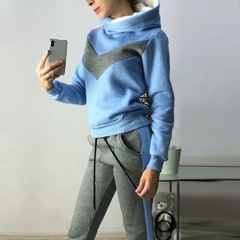 Костюм худи. Теплый спортивный костюм. Спорт костюм женский теплый. Спортивный костюм женский. Спортивный костюм женский с худи.