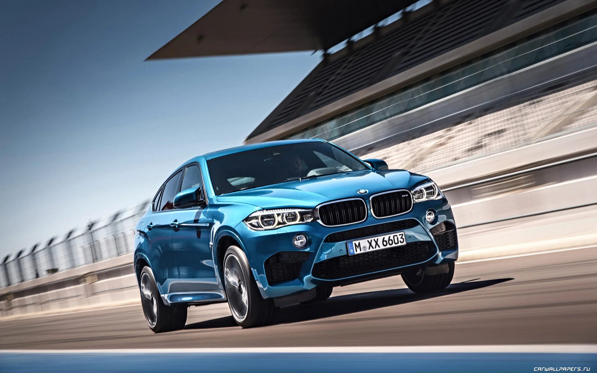 X5 или x6. BMW x5m 2016. BMW x5m 2015. BMW x6 m5. BMW x3 x5 x6.