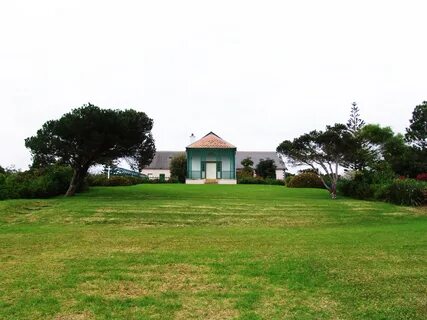 Helen house