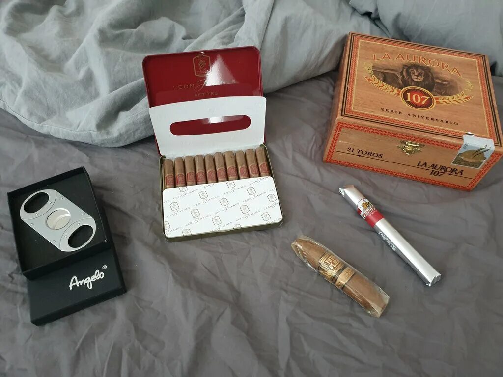 Сигариллы, табаки для самокруток. Сигар 66 в екатеринбурге. Хьюмидор для махорки. Сигар 66. Сигара davidoff nicaragua maduro.