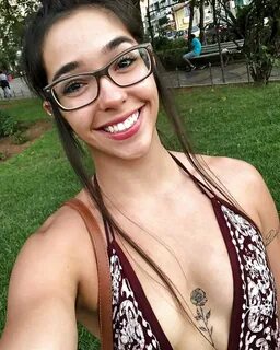 Amira vest