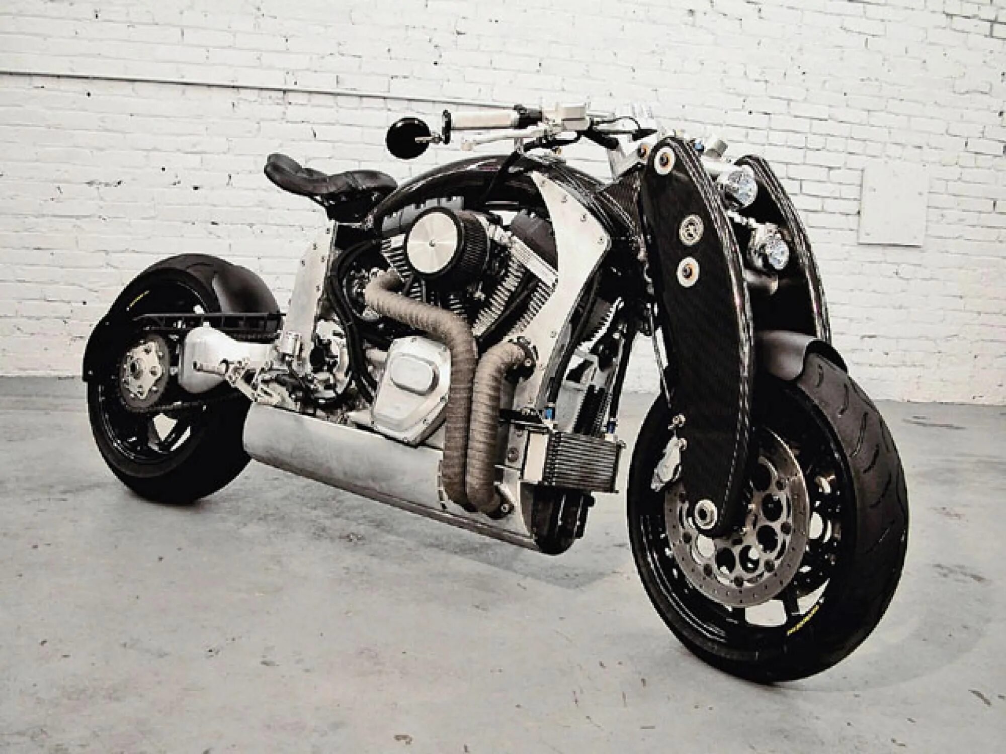 Neiman marcus limited edition. Нейман маркус мотоцикл. мотоцикл neiman marcus limited edition fighter. confederate b120 wraith. b120 wraith мотоцикл.