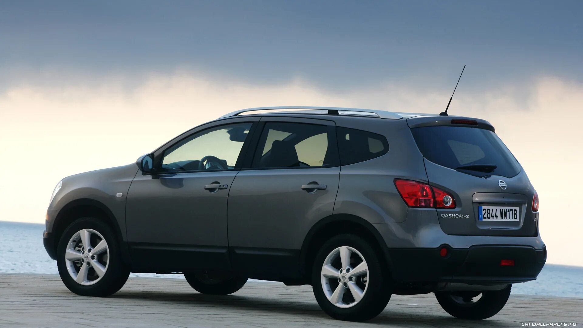 Nissan qashqai+2, 2010. Nissan qashqai 2009. 0 характеристики. Nissan qashqai 2-го поколения (рестайлинг). Ниссан кашкай 2.