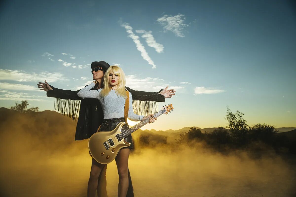 I won t leave you. Richie Sambora. Rso группа. Ричи Самбора гитара три рифа. Jon bon Jovi Richie Sambora.