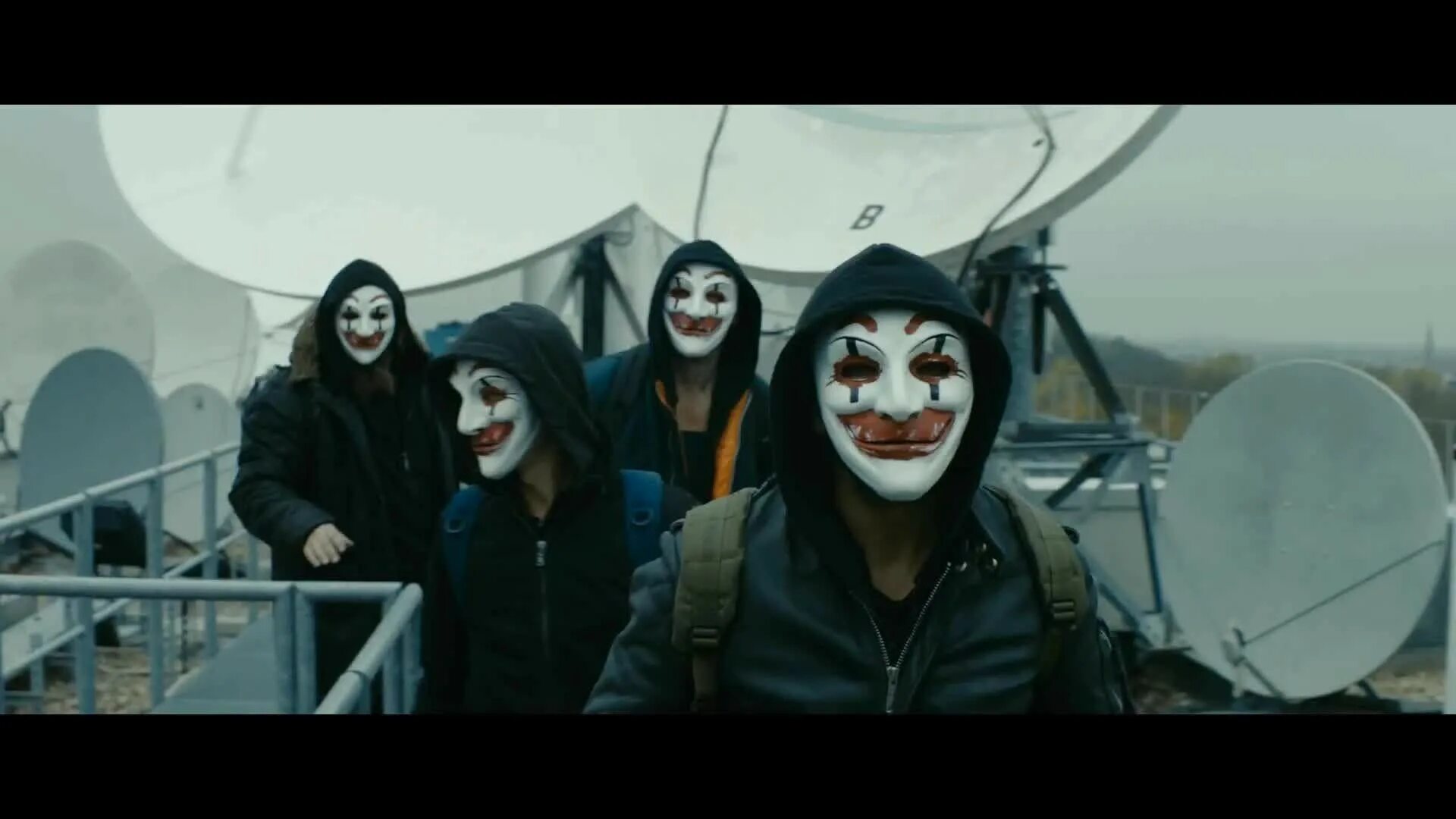 Картинки из фильма кто я. Who am i фильм. I who am dead. Обои из фильма кто я. Кто я фильм.