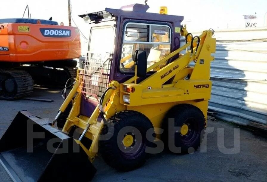 Погрузчик курганмашзавод. Курганмашзавод мксм-800. четра мксм 800. мини погрузчик курганмашзавод. мини погрузчик четра мксм 800 цена.