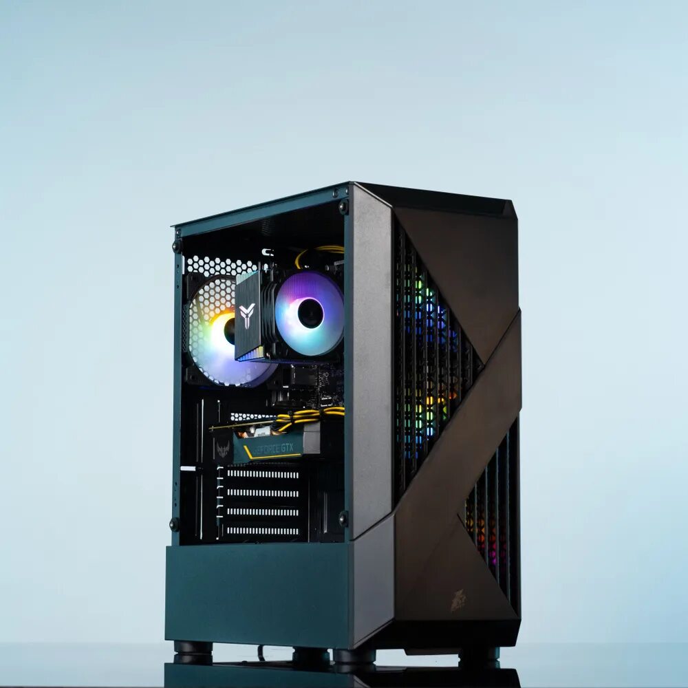 Ryzen 5 5500 gtx 1660 super