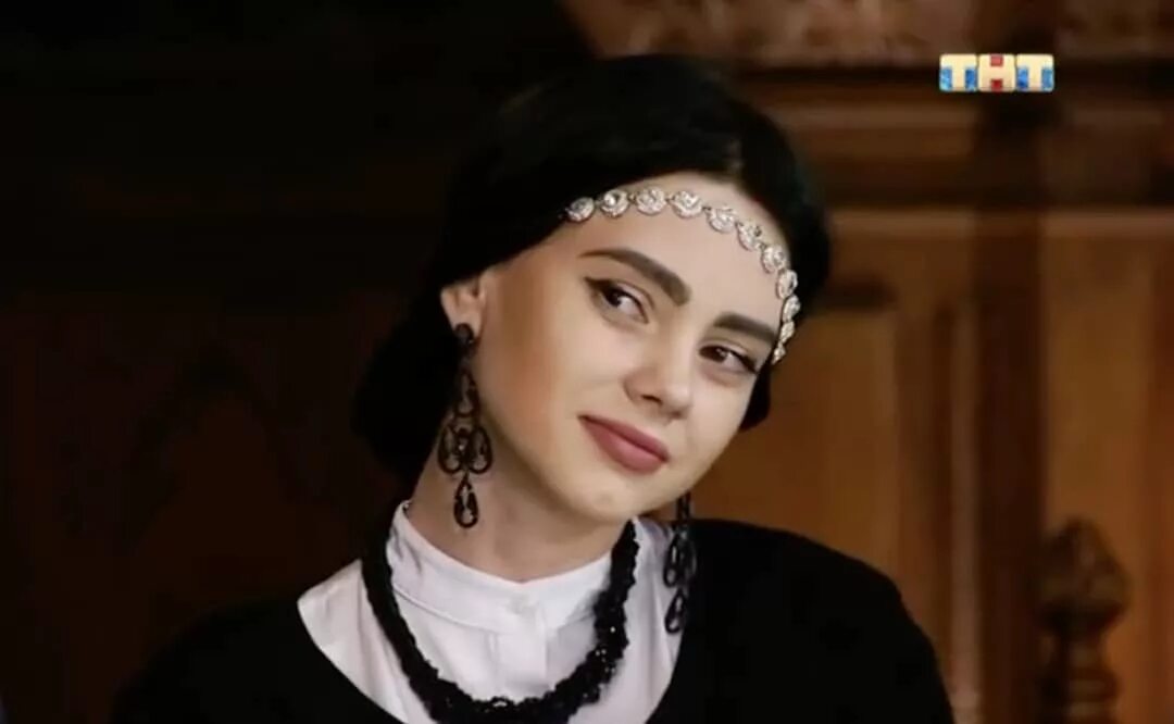 Битва экстрасенсов реванш во сколько. Ирина игнатенко битва экстрасенсов. ирина игнатенко битва экстрасенсов 21 сезон. ирина игнатенко битва экстрасенсов 20 сезон. ира игнатенко школа экстрасенсов.