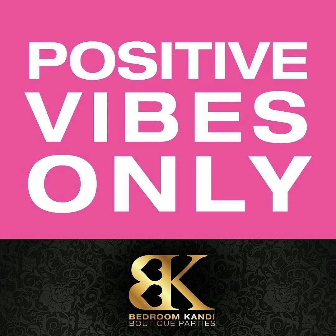 Only positive. Positive Vibes only. Сумкa Relevant only positive. Essence positive Vibes only. Kinky Vibes only.