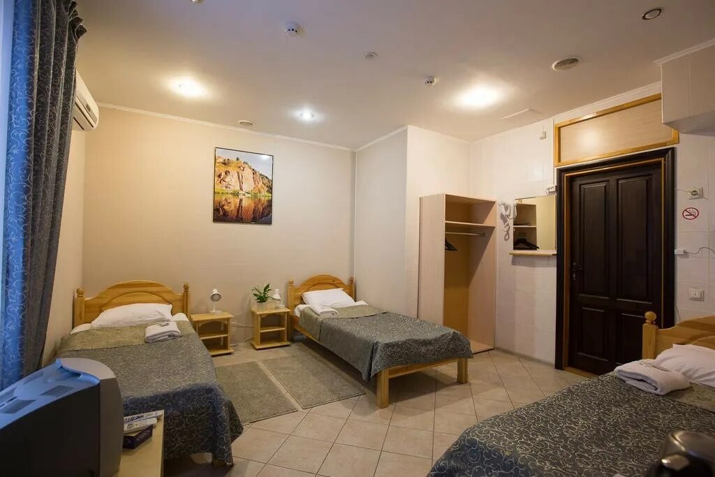 Ул заки валиди 64/2. Волна сити отель уфа. Волна сити уфа гостиница. Заки валиди, 64/2, уфа. Морской бриз сочи отель.