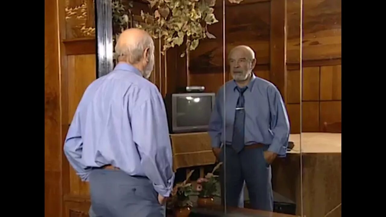 Антибиотик витька бандитский петербург. Виктор палыч антибиотик. Виктор палыч бандитский петербург. Бандитский петербург барон. Сергей челищев бандитский петербург анимация.