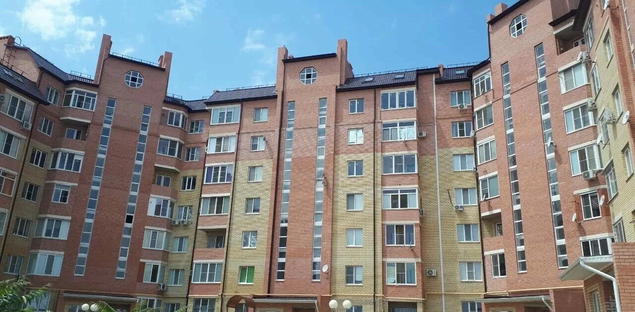 9 мкр элиста. Элиста 9-й микрорайон. 9 микрорайон элиста. элиста девятый микрорайон. 9 мкр.дом 53 элиста.