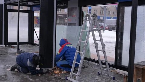 Установили остановочный павильон