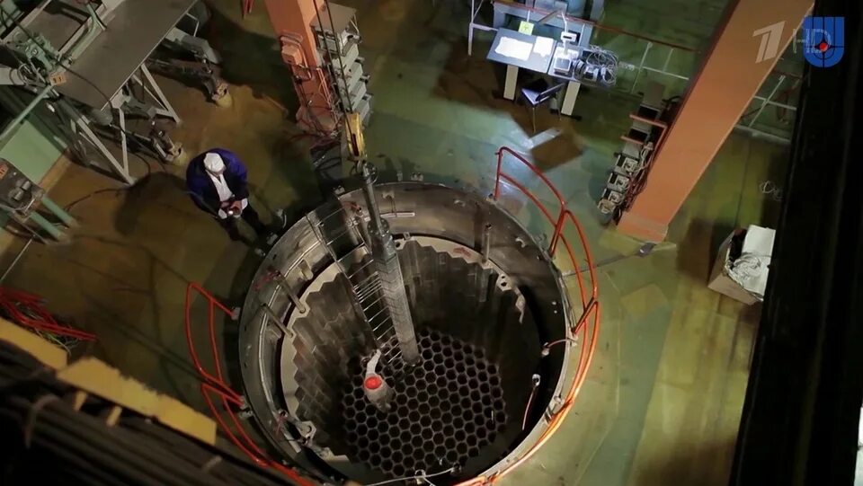 Реактор ф1 Курчатовский. Реактор ф1 Курчатовский институт. Уран-графитовый реактор ф-1. Ядерный реактор ф1 Курчатовский.