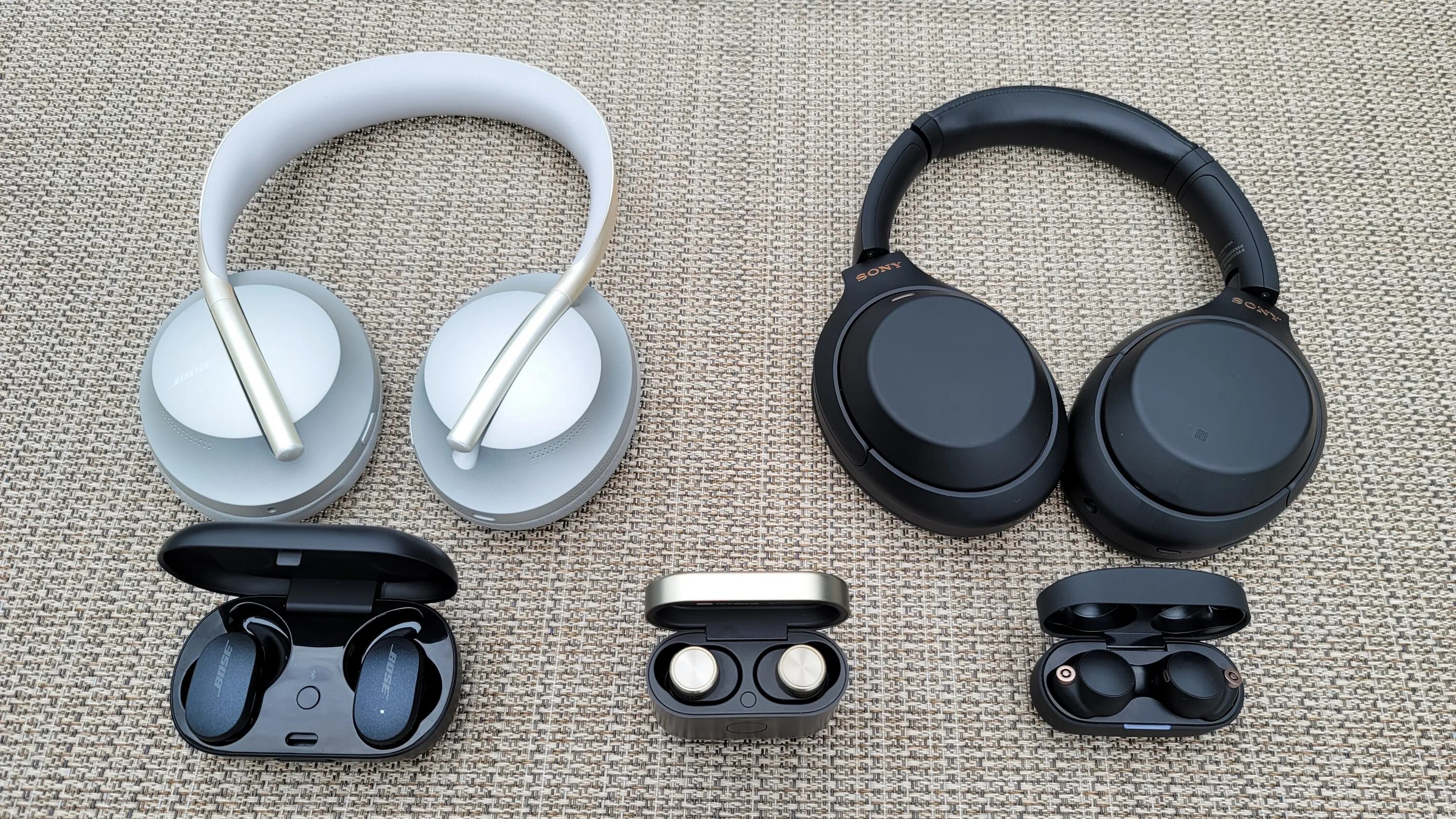 Наушники Xiaomi Haylou s35 ANC. Headphones 2022. Лучшие наушники с шумоподавлением 2022. Bose первые наушники с шумоподавлением. Bose 2022