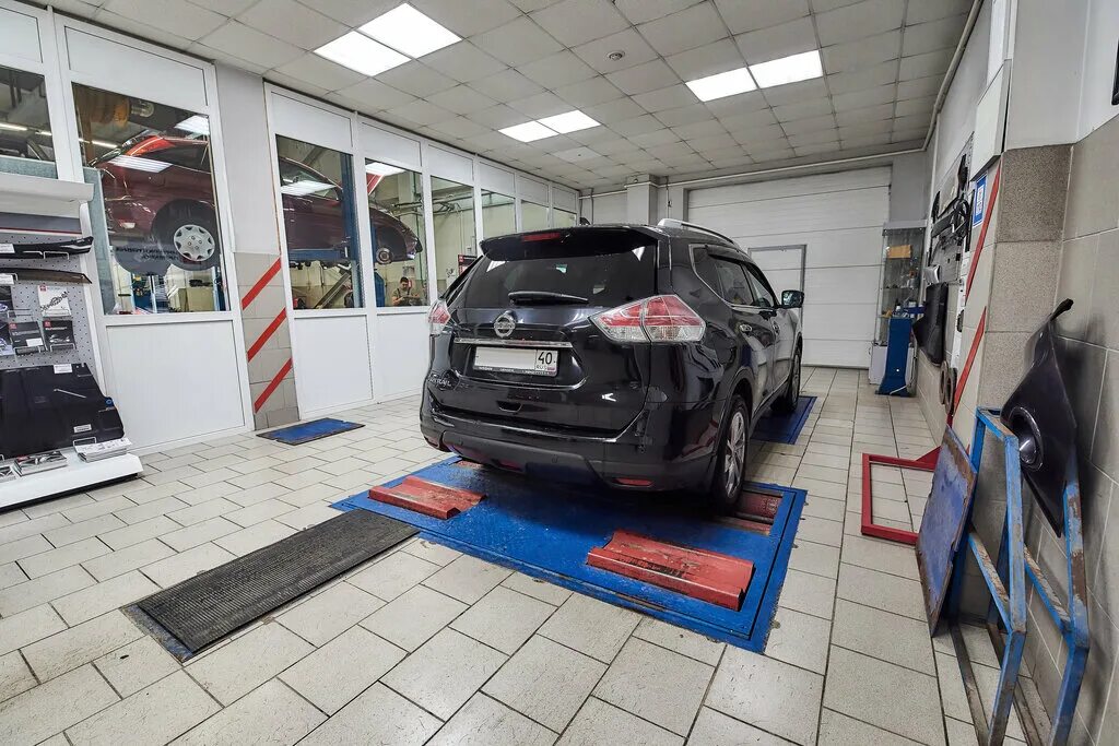 варшавское шоссе 170е автоград. машины в автосалоне. автоград калуга с пробегом. республики 276 тюмень. 170е.