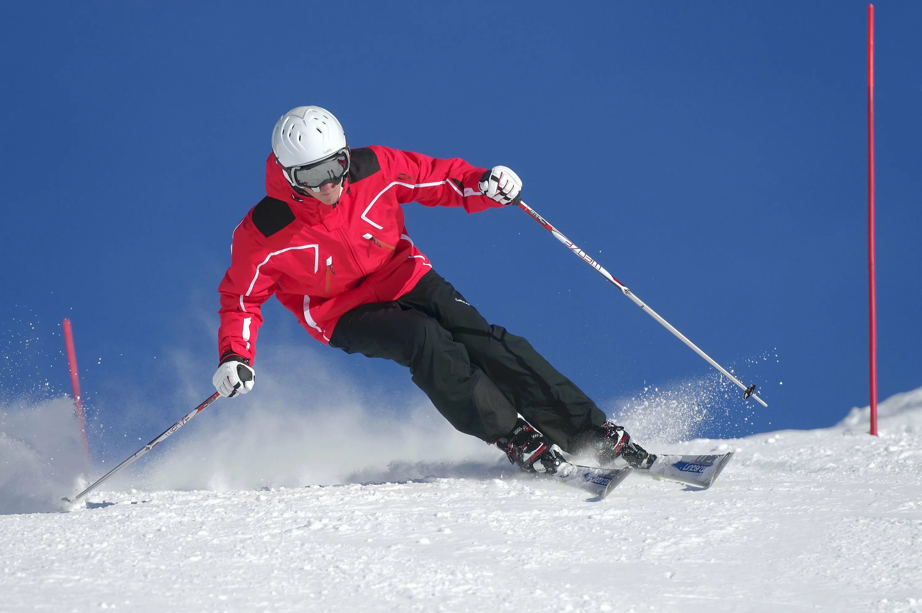 Как читается skiing
